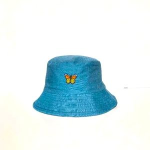 Reversible jean bucket hat